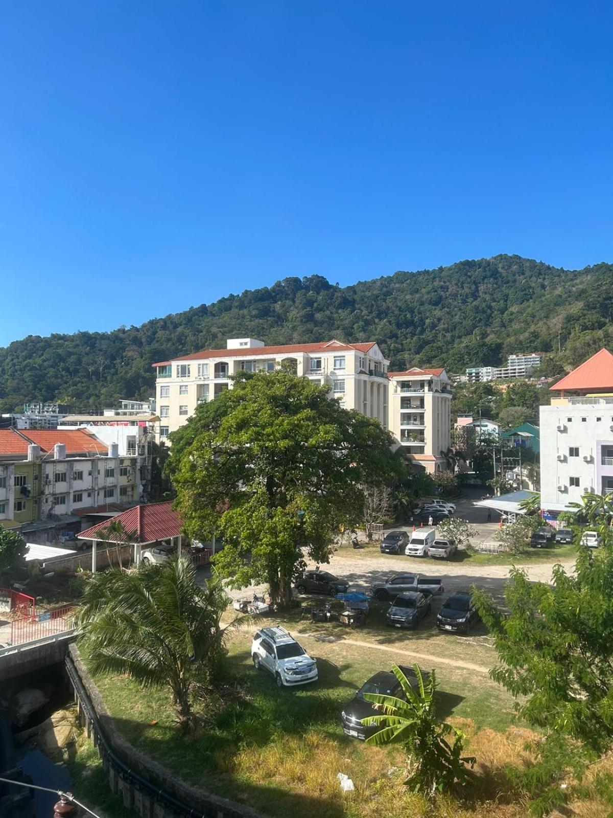 Hotel The Journey Patong New Екстер'єр фото