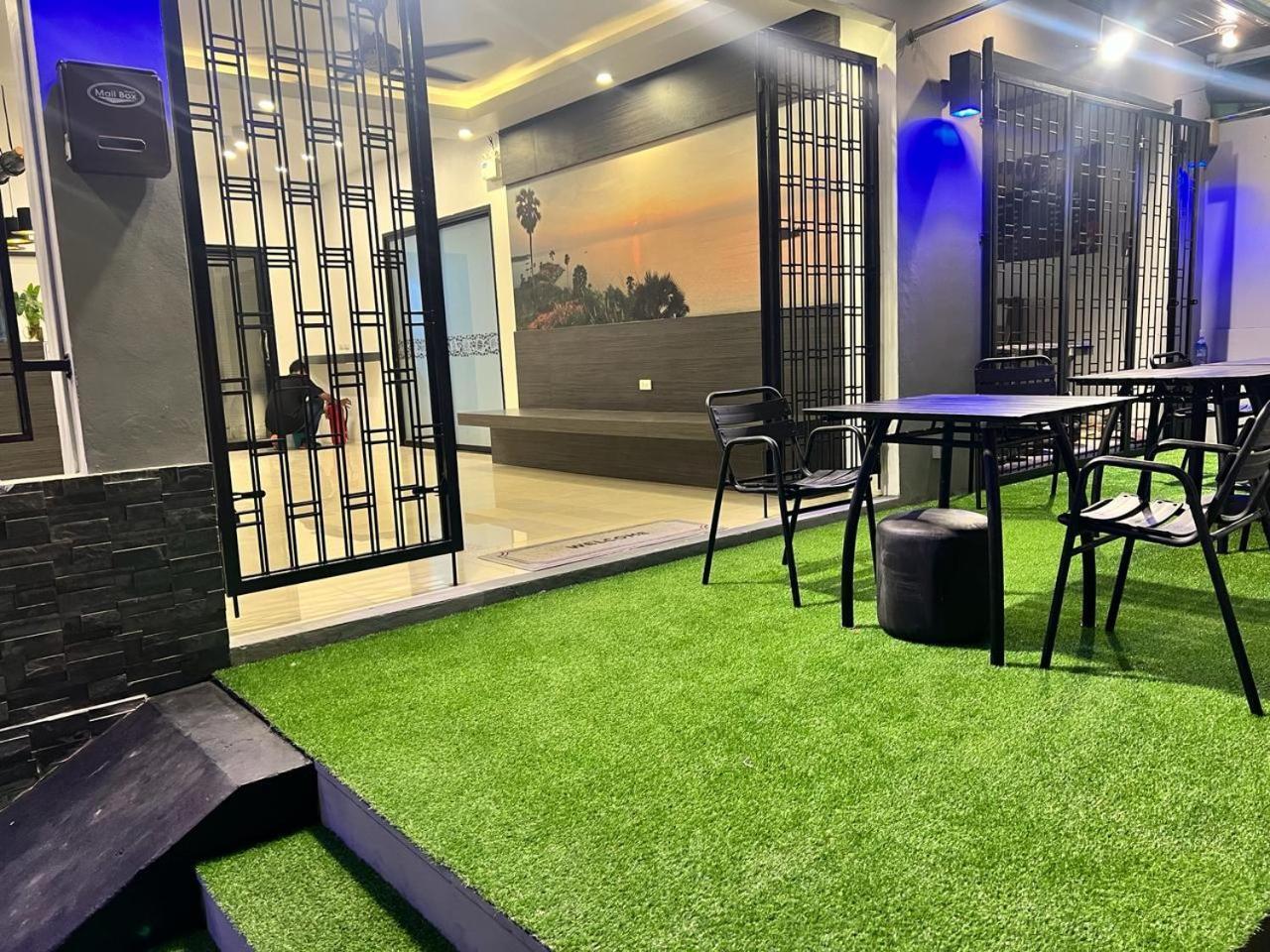 Hotel The Journey Patong New Екстер'єр фото